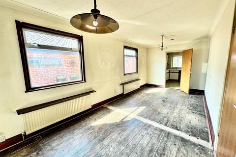 2 bedroom detached bungalow for sale, Cliff Gardens, Sheerness ME12