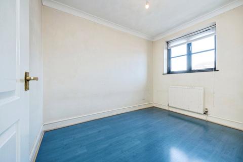 2 bedroom flat for sale, Hurst Grove, Bedford, Bedfordshire, MK40