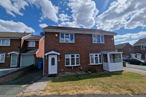 2 bedroom semi-detached house to rent, Huddlestone Close, Featherstone WV10