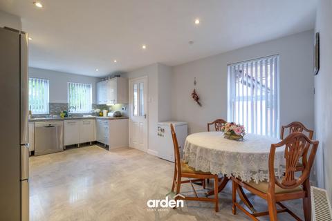 2 bedroom detached bungalow for sale, New Road, Bromsgrove, B60