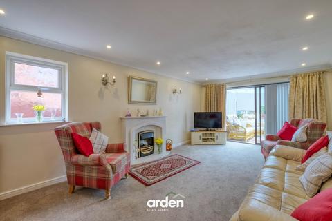 2 bedroom detached bungalow for sale, New Road, Bromsgrove, B60