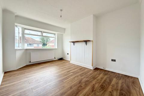 2 bedroom flat to rent, Orchard Avenue, Cheltenham GL51