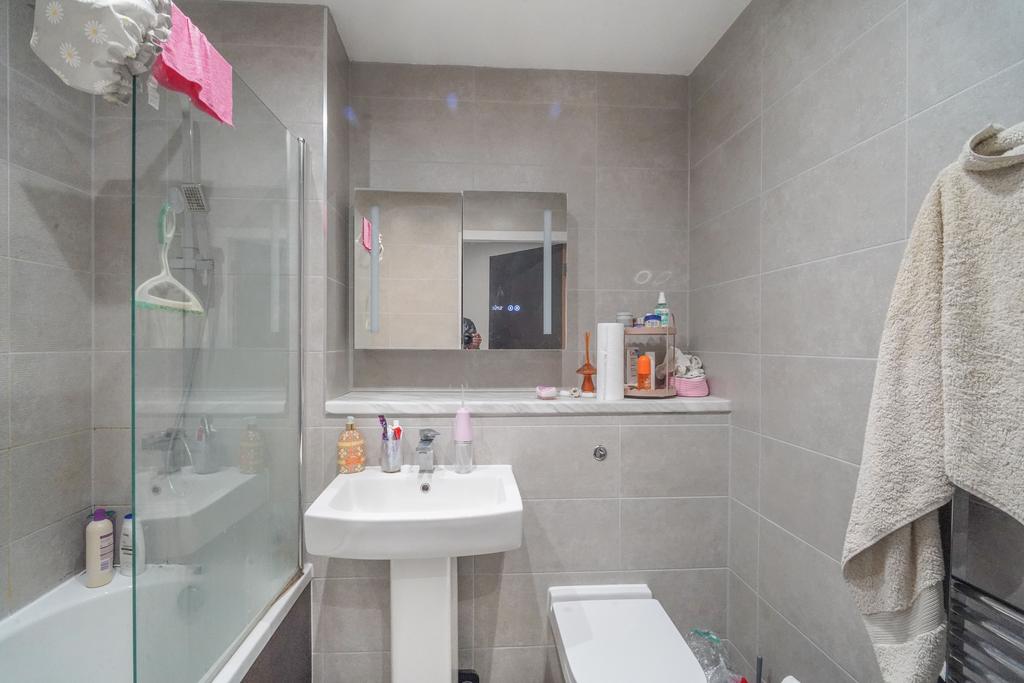 Apartment in Liverpool - View 4