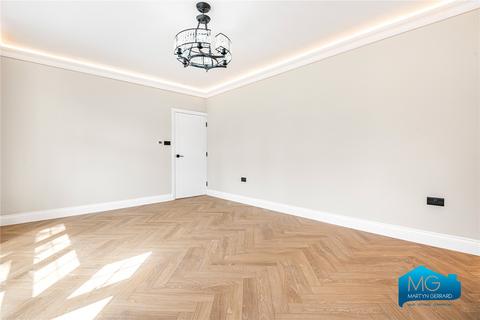 7 bedroom detached house to rent, Beech Walk, London, NW7