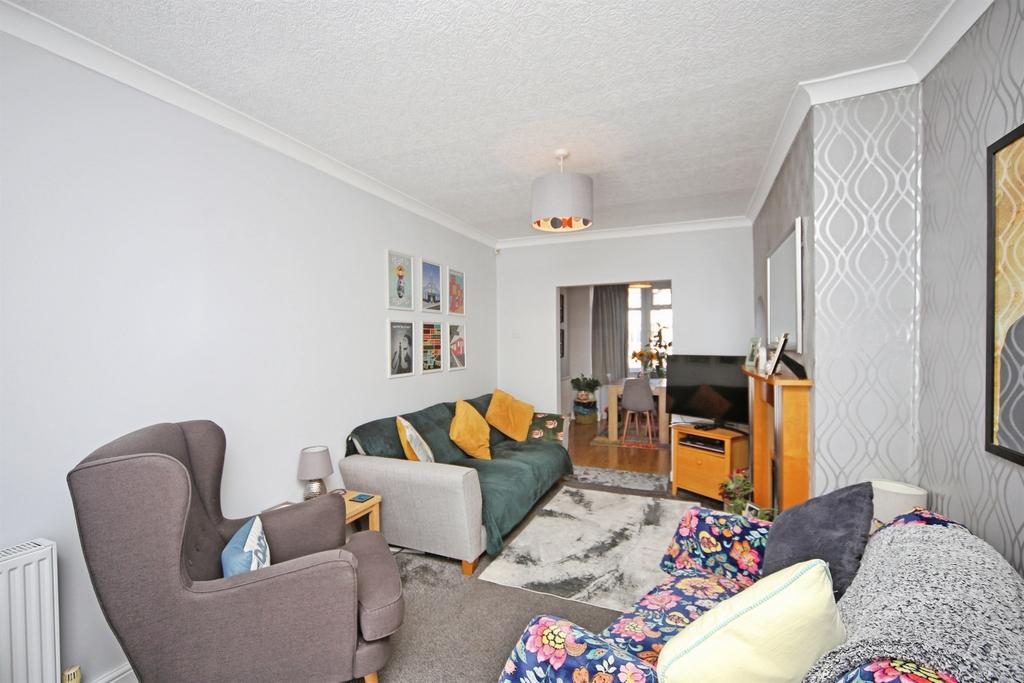 House in Solihull, West Midlands - More