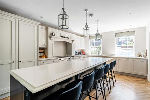 7 bedroom detached house for sale, West Way, Carshalton Beeches
