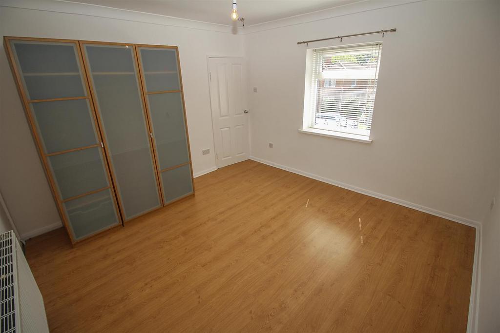 House in North Tyneside, North East - View 5