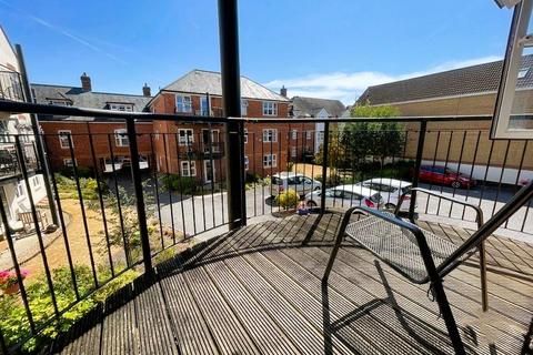 2 bedroom flat to rent, St. Edmunds Gate, Salisbury SP1
