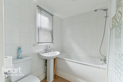 2 bedroom flat for sale, Ridsdale Road, LONDON