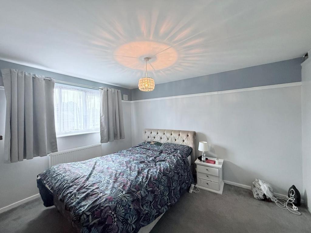 House in Nottingham, Bilborough - View 6