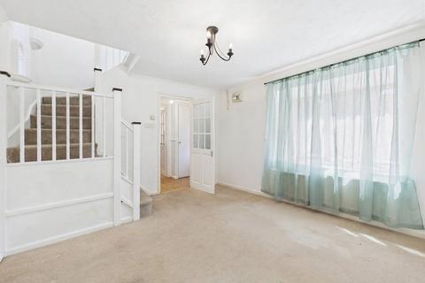 2 bedroom end of terrace house to rent, Copperfields, Luton, Bedfordshire, LU4 0JY