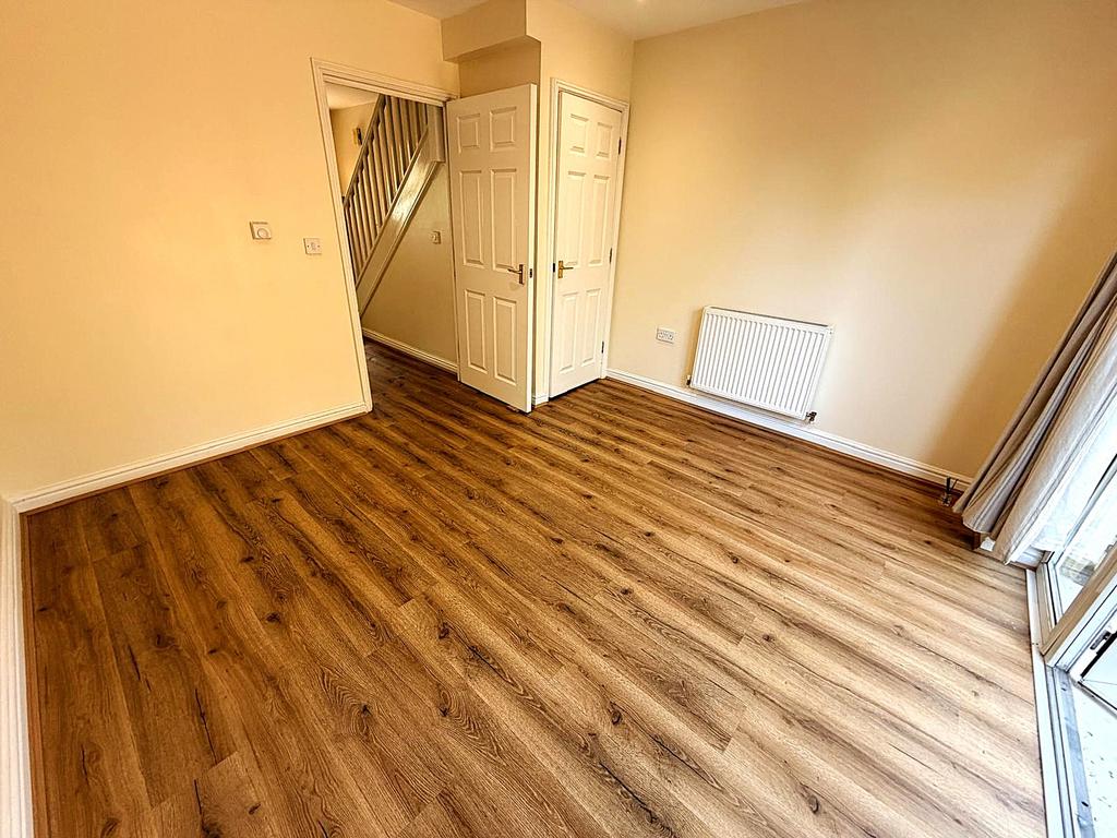 House in Ilford - View 2