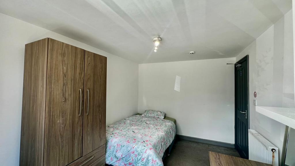 House in Birmingham, Bournbrook - View 3