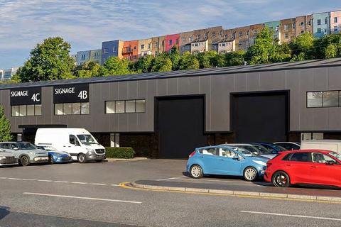 Warehouse to rent, Mead Rise Bristol BS3 4NW