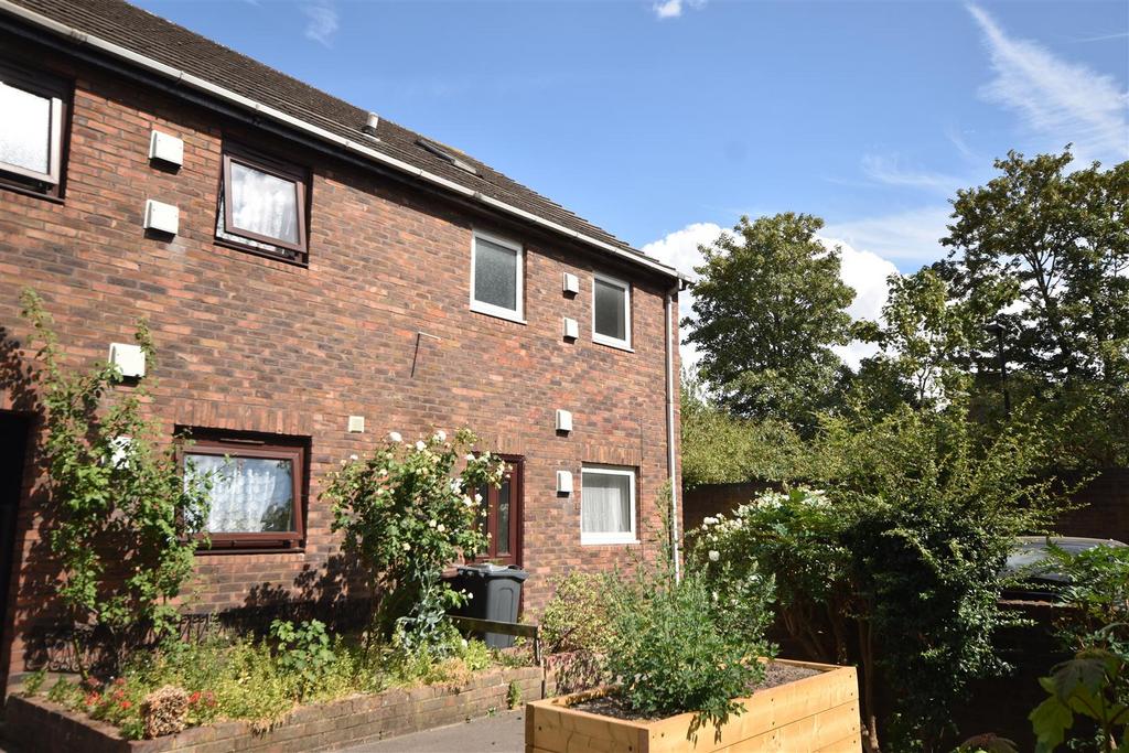 Detached house exterior