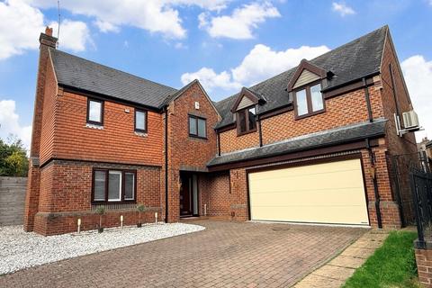 5 bedroom detached house for sale, Chandres Court, Allestree