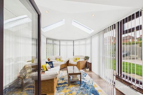 5 bedroom detached house for sale, Chandres Court, Allestree