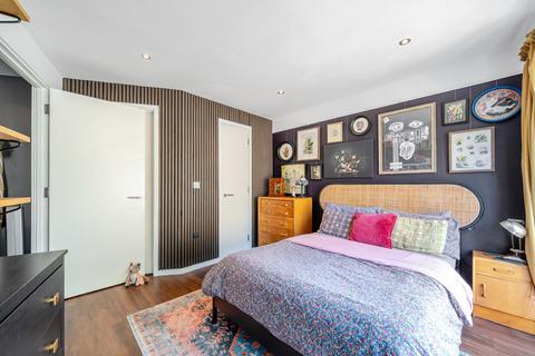 2 bedroom flat for sale, Rotherhithe Street, London, SE16