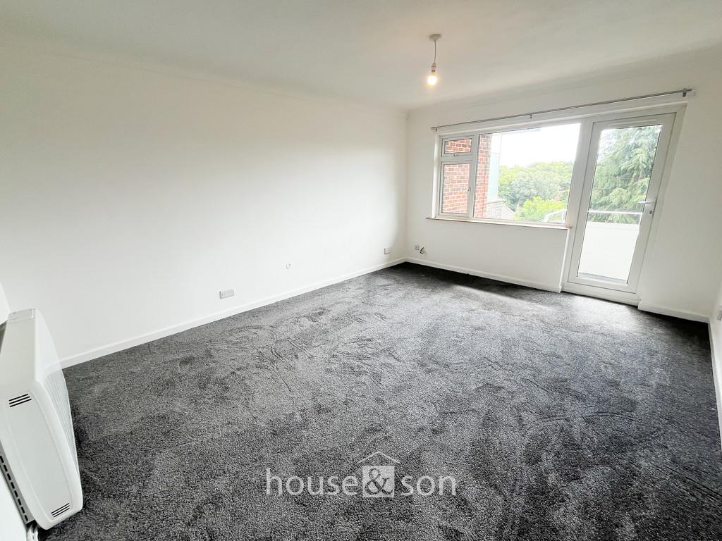 Apartment in Bournemouth - View 2