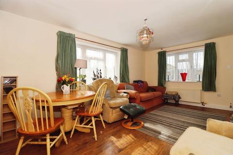 3 bedroom semi-detached house for sale, Cranleigh Court Road, Yate, Bristol