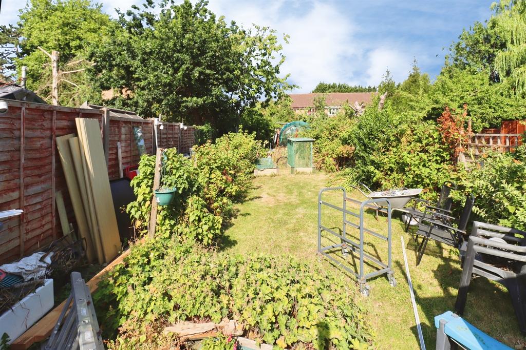 House in Yate, South Gloucestershire - More