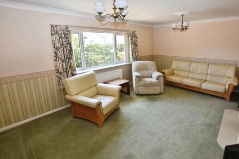 3 bedroom detached bungalow for sale, Orchard Close, Kingsteignton, Devon.