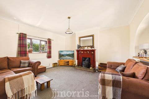 3 bedroom property with land for sale, Whitland, SA34