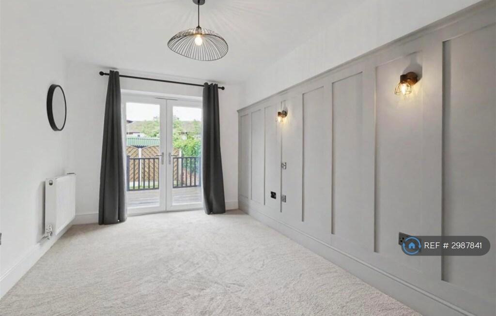 Apartment in Rushcliffe, West Bridgford - View 5