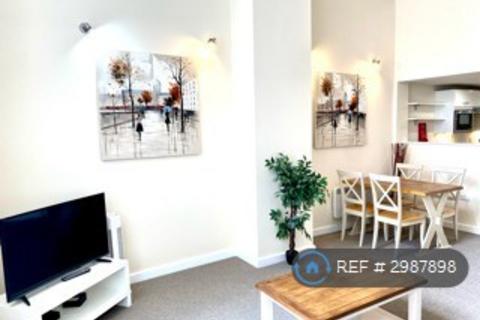 2 bedroom flat to rent, Beckhampton Street, Swindon, SN1