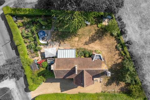 4 bedroom detached house for sale, Ledo Road, Cambridge CB22