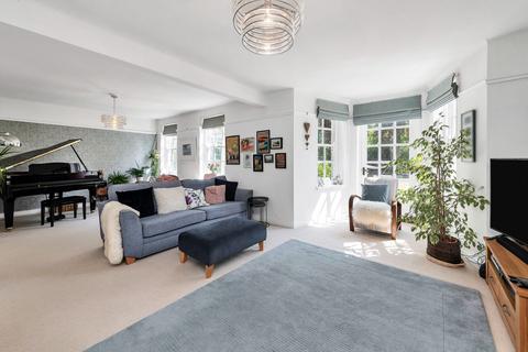 4 bedroom detached house for sale, Ledo Road, Cambridge CB22