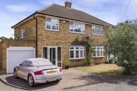 3 bedroom semi-detached house for sale, Farm Vale, Bexley