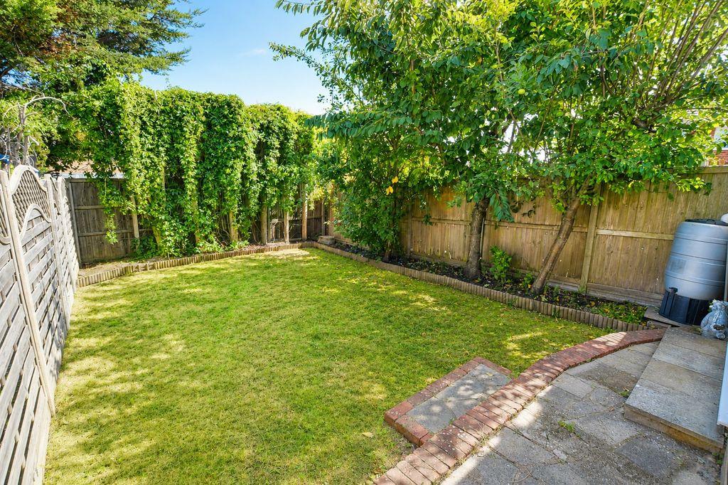 Newenden Close, Maidstone - View 2