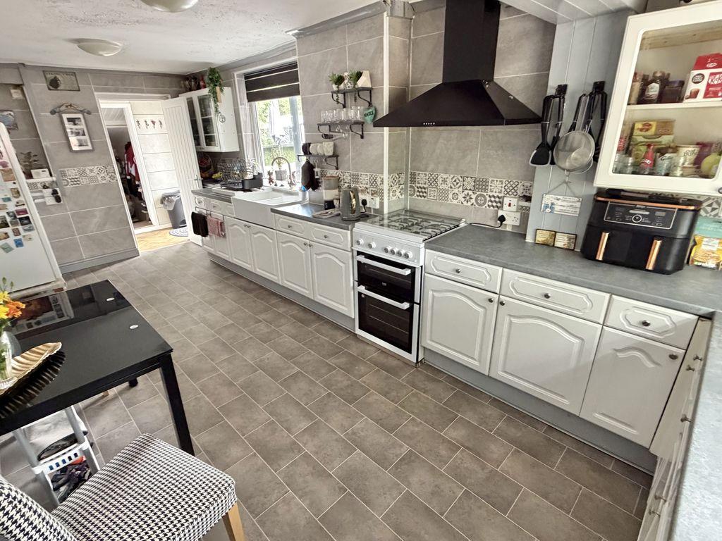 House in Birmingham, Kingstanding - View 4
