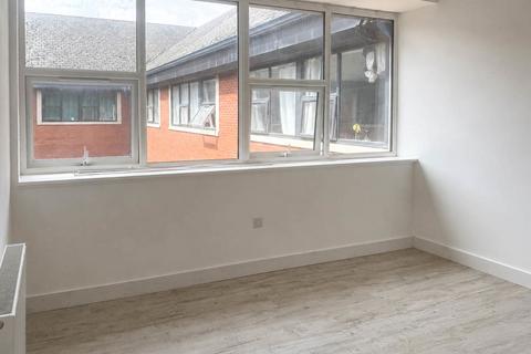 1 bedroom apartment to rent, Windsor Road, Trowbridge