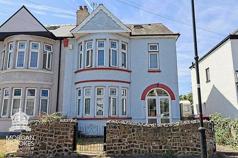 4 bedroom semi-detached house for sale, Linton Road, Southend On Sea