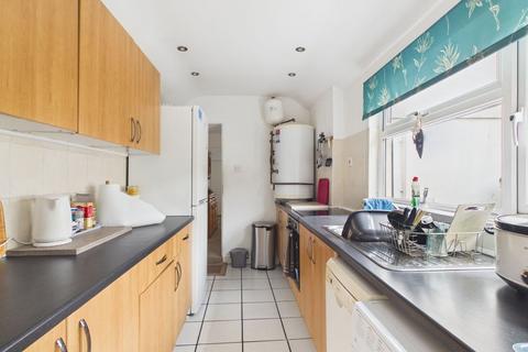 3 bedroom cottage for sale, Edward Street, Camborne, Extended mid-terraced cottage