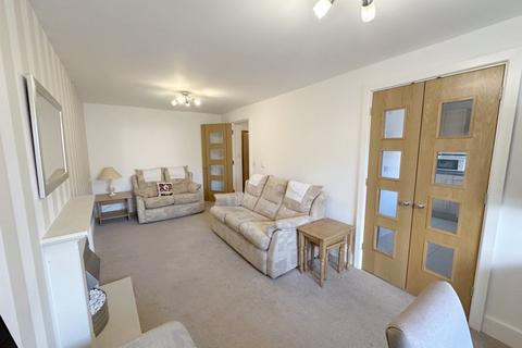 1 bedroom retirement property for sale, Darkes Lane, Potters Bar EN6