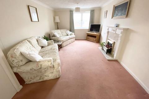 2 bedroom retirement property for sale, Darkes Lane, Potters Bar EN6