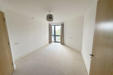 1 bedroom retirement property for sale, 261 Darkes Lane, Potters Bar EN6