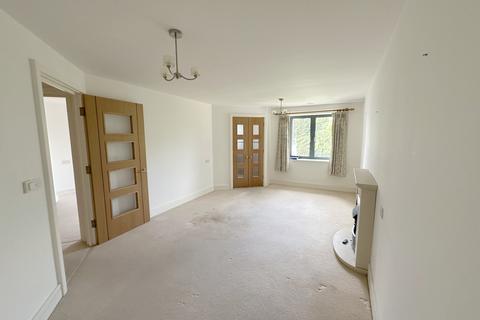 1 bedroom retirement property for sale, 261 Darkes Lane, Potters Bar EN6