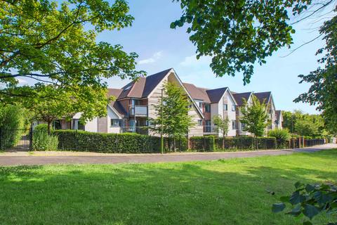 1 bedroom retirement property for sale, 261 Darkes Lane, Potters Bar EN6
