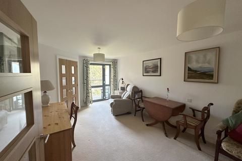 1 bedroom retirement property for sale, 261 Darkes Lane, Potters Bar EN6