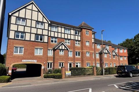 2 bedroom retirement property for sale, Darkes Lane, Potters Bar EN6