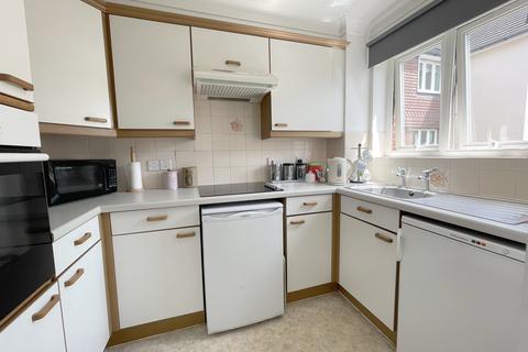 2 bedroom retirement property for sale, Darkes Lane, Potters Bar EN6