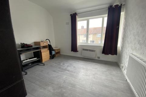3 bedroom terraced house for sale, Verney Road, Dagenham