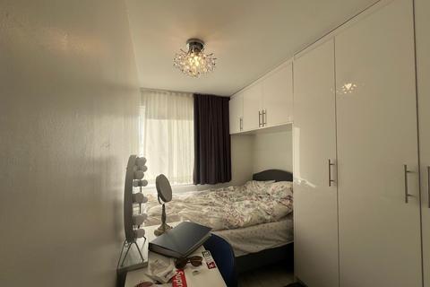 undefined, Darenth Road, London N16
