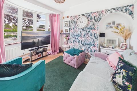 2 bedroom terraced house for sale, Harlington Road, Bexleyheath, Kent, DA7
