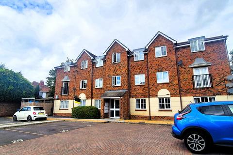 2 bedroom apartment to rent, AVRO CLOSE, SO15