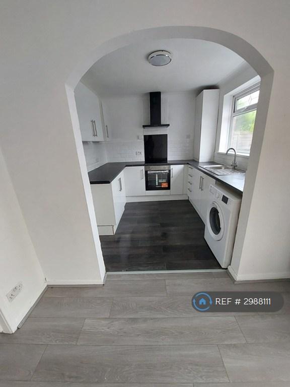 House in Salford, Greater Manchester - View 4